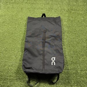 ON Cloud Running Slim Ambassador Backpack With Adjustable Strap